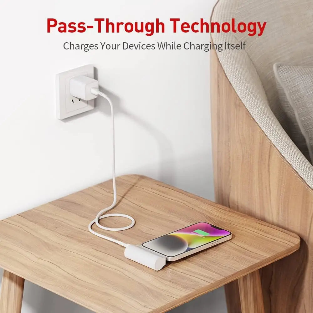 IWALK Mini Portable Power Bank Built-in iphone Plug Small Size Mobile Charger Battery Capsule Phone Power Station for Daily Use