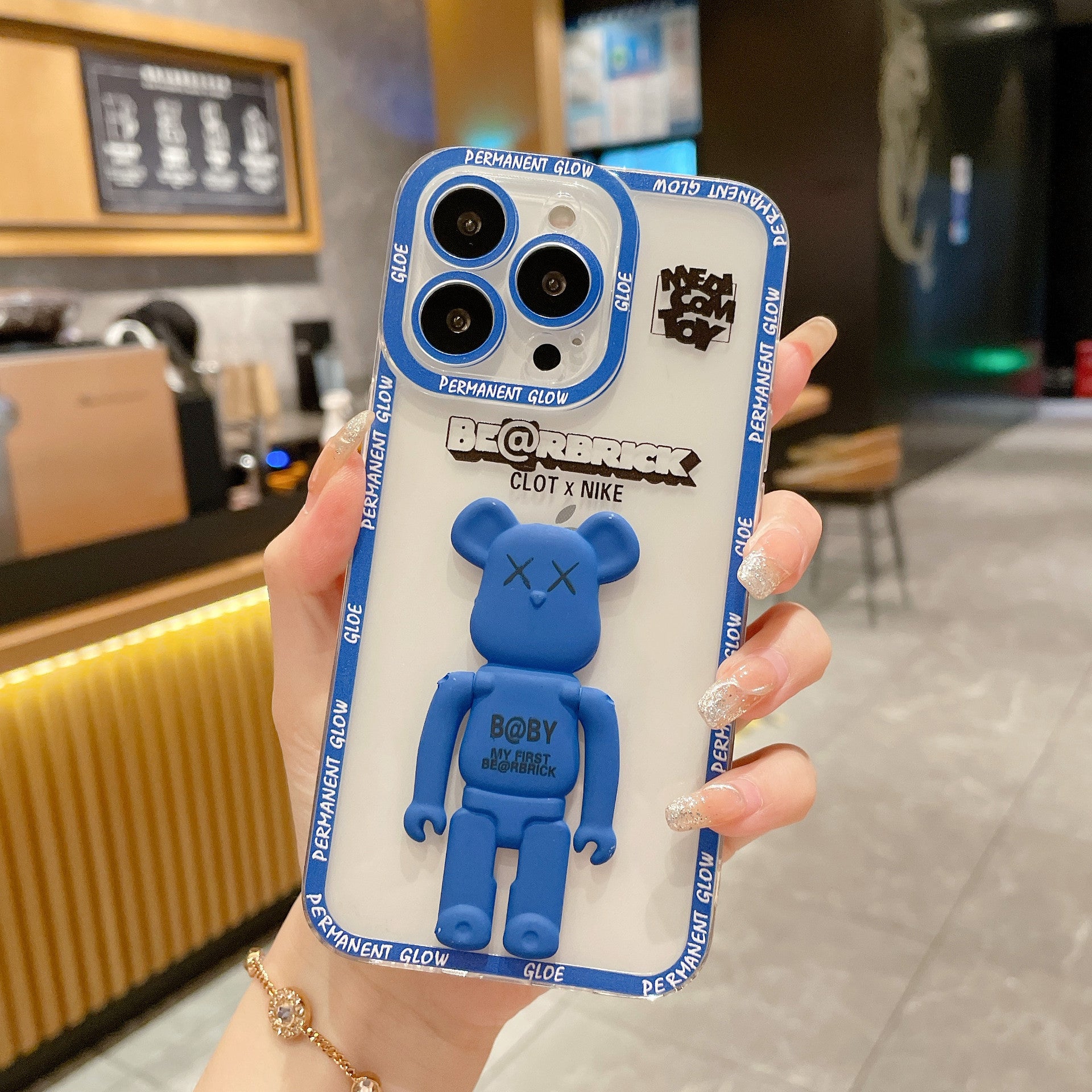 Applicable to Apple 15RO violent bear holder, mobile phone case iPhone12 13 all-inclusive soft case, angel eye case.