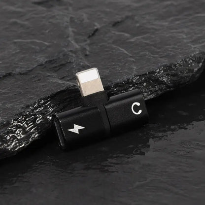 2 - in - 1 Dual - Port Headphone Charger Adapter - Shengyao Chuangqi (HK) International Limited