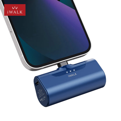 Spot Sale Promotion Handy Mini Wireless Phone Charger Portable Battery 4500mah Lipstick Power Bank Shipped From the US