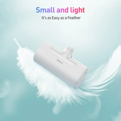 IWALK Real at a Loss Good Quality 4500mAh Portable Charger Mini Power Bank with iPhone Plug and LED Display 2-in-1 Packaging